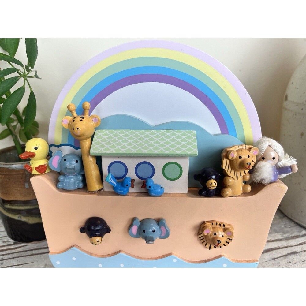 Vintage 1984 Enesco Noah’s Ark Animals Child Nursery Music Box Rare